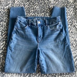 💙 AEO High-Rise Curvy fit Jegging 💙